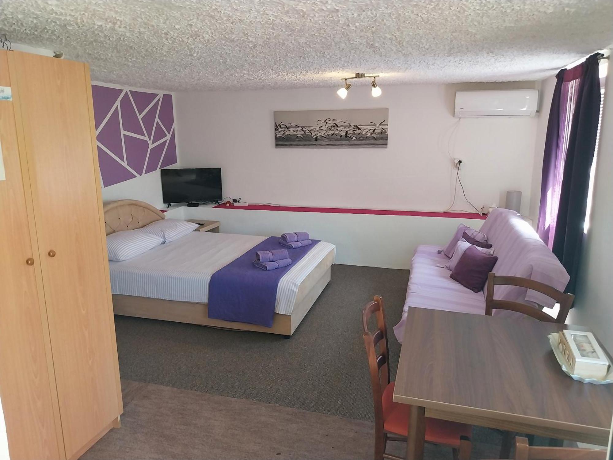 Petkovic Apartmani 2 Тиват Экстерьер фото